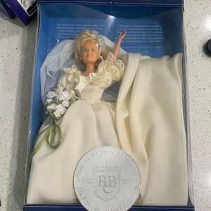 Diana~Princess of Wales Doll in Bridal Dress Box